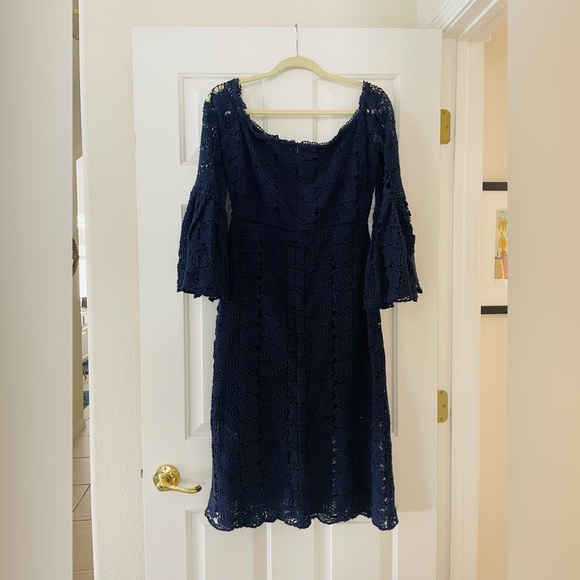 Walter baker lace women’s dress - Picture 2 of 4